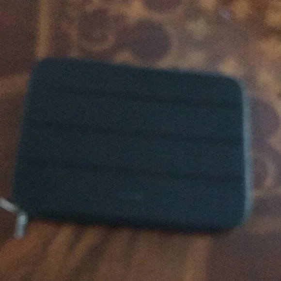 Solo Laptop IPAD PRO Bond Sleeve Black 17.3 - Picture 3 of 9